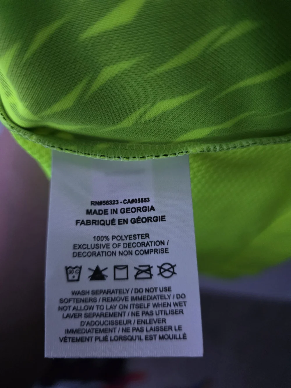 Nike Women’s Neon Yellow and Black Graphic Athletic Jersey